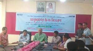 রাঙ্গামাটিতে ব্যক্তি ও প্রতিষ্ঠানের মাঝে অনুদানের চেক বিতরণ